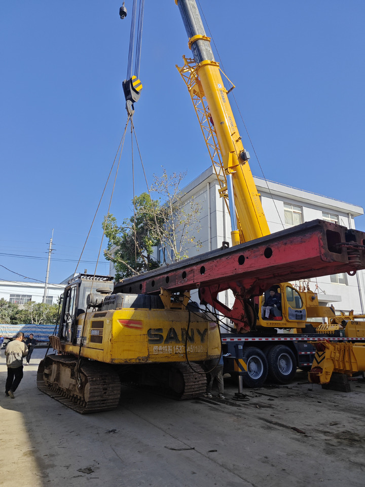 SANY SR205 Rotary Drill USED Crawler Drill rig - Foreuse: photos 5 SANY SR205 Rotary Drill USED Crawler Drill rig - Foreuse: photos 5