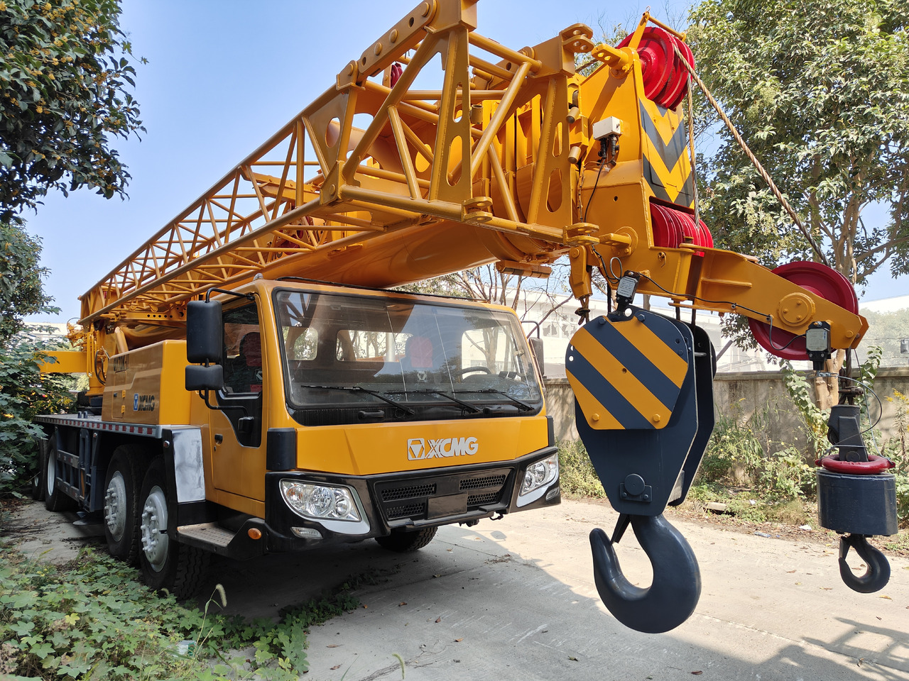 XCMG QY70K CRANE Used XCMG Truck Crane 70ton QY70KC XCT70 MOBOLIE CRANE - Grue mobile: photos 3 XCMG QY70K CRANE Used XCMG Truck Crane 70ton QY70KC XCT70 MOBOLIE CRANE - Grue mobile: photos 3