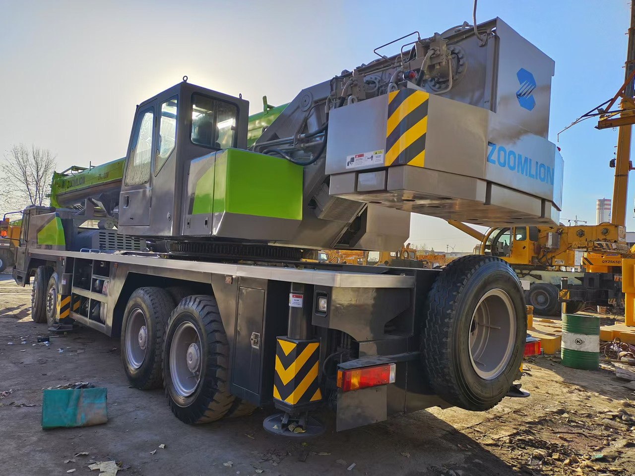 ZOOMLION ZTC700V - Grue mobile: photos 5 ZOOMLION ZTC700V - Grue mobile: photos 5