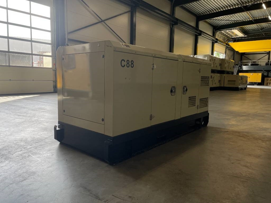 Cummins 4BTA3.9-G11 - 88 kVA Generator - DPX-19834 - Groupe électrogène: photos 4 Cummins 4BTA3.9-G11 - 88 kVA Generator - DPX-19834 - Groupe électrogène: photos 4