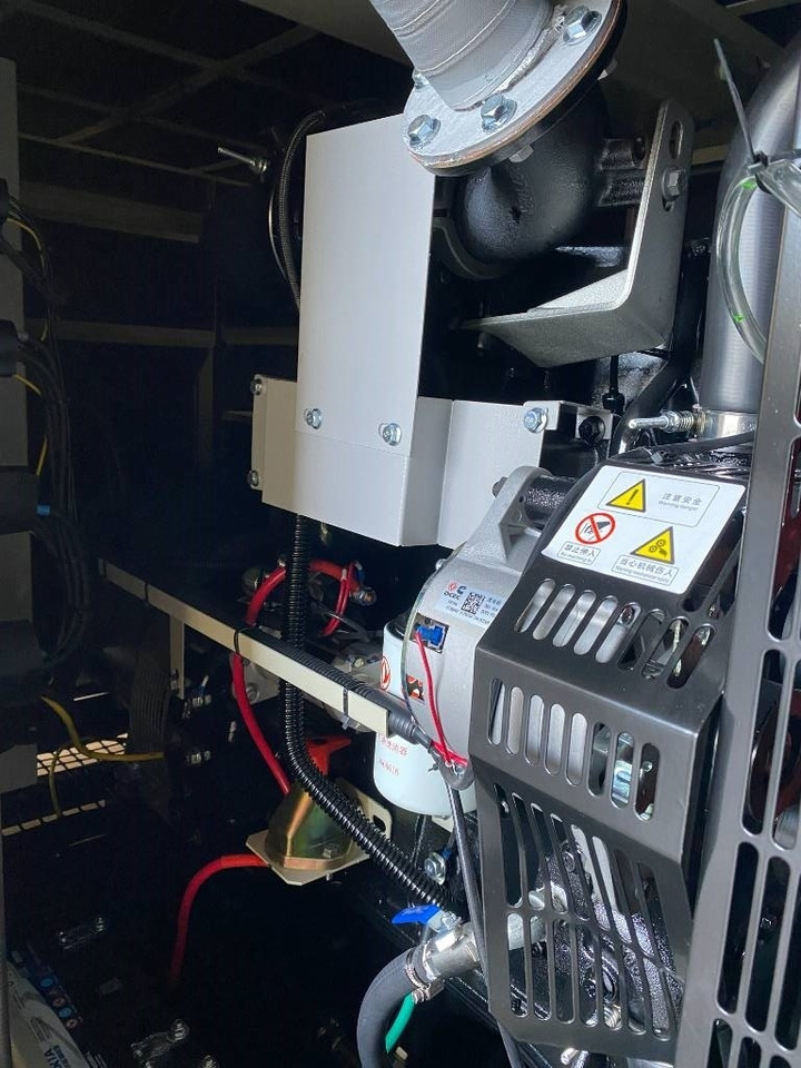 Groupe électrogène neuf Cummins 4BTA3.9-G2 - 66 kVA Generator - DPX-19833: photos 14