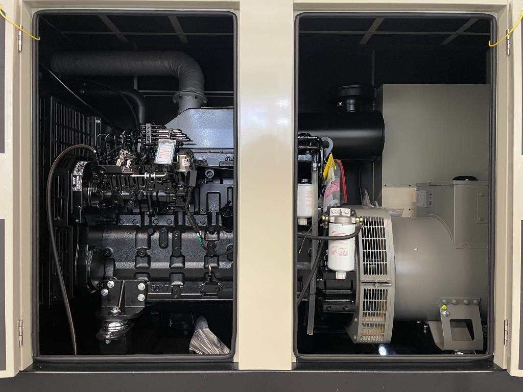 Groupe électrogène neuf Cummins 6CTA8.3-G1 - 200 kVA Generator - DPX-19839: photos 11 Groupe électrogène neuf Cummins 6CTA8.3-G1 - 200 kVA Generator - DPX-19839: photos 11