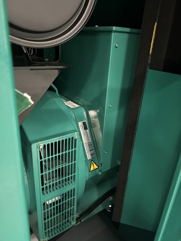 Cummins C110D5Q - 110 kVA Generator - DPX-18509-Q - Groupe électrogène: photos 4 Cummins C110D5Q - 110 kVA Generator - DPX-18509-Q - Groupe électrogène: photos 4