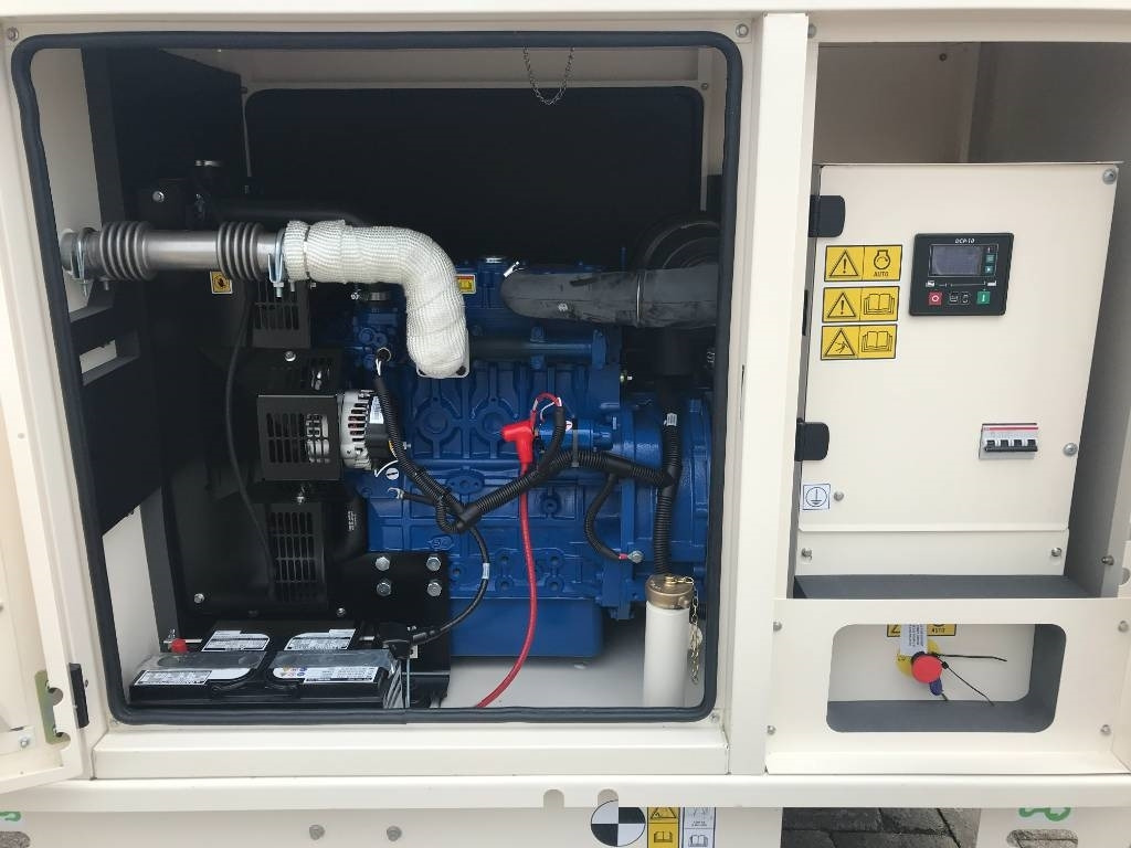 FG Wilson P16-1 - 16 kVA Genset - DPX-16001 - Groupe électrogène: photos 4 FG Wilson P16-1 - 16 kVA Genset - DPX-16001 - Groupe électrogène: photos 4