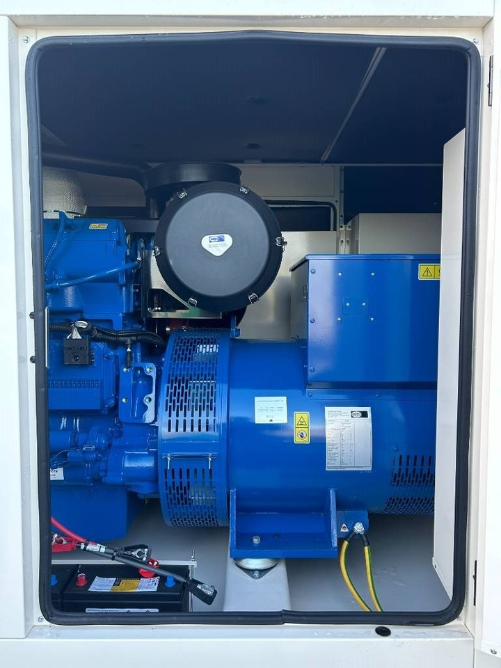 Groupe électrogène neuf FG Wilson P660-3 - 660 kVA Genset - DPX-16022: photos 12