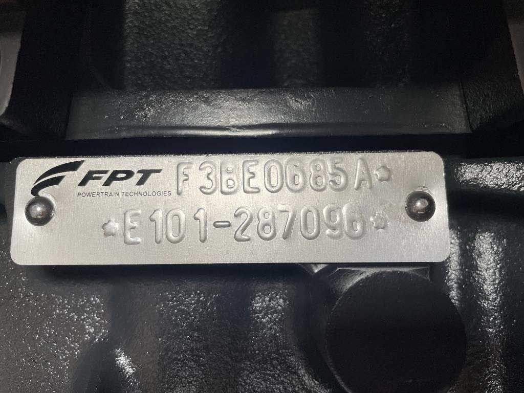 Crédit-bail de Iveco CR13TE3A - 440 kVA Generator - DPX-19796 Iveco CR13TE3A - 440 kVA Generator - DPX-19796: photos 16 Crédit-bail de Iveco CR13TE3A - 440 kVA Generator - DPX-19796 Iveco CR13TE3A - 440 kVA Generator - DPX-19796: photos 16