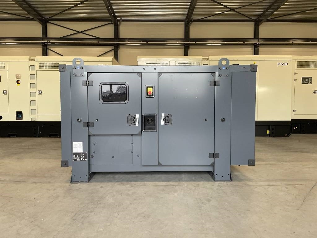 Iveco NEF45SM3 - 85 kVA Generator - DPX-17551 - Groupe électrogène: photos 1 Iveco NEF45SM3 - 85 kVA Generator - DPX-17551 - Groupe électrogène: photos 1