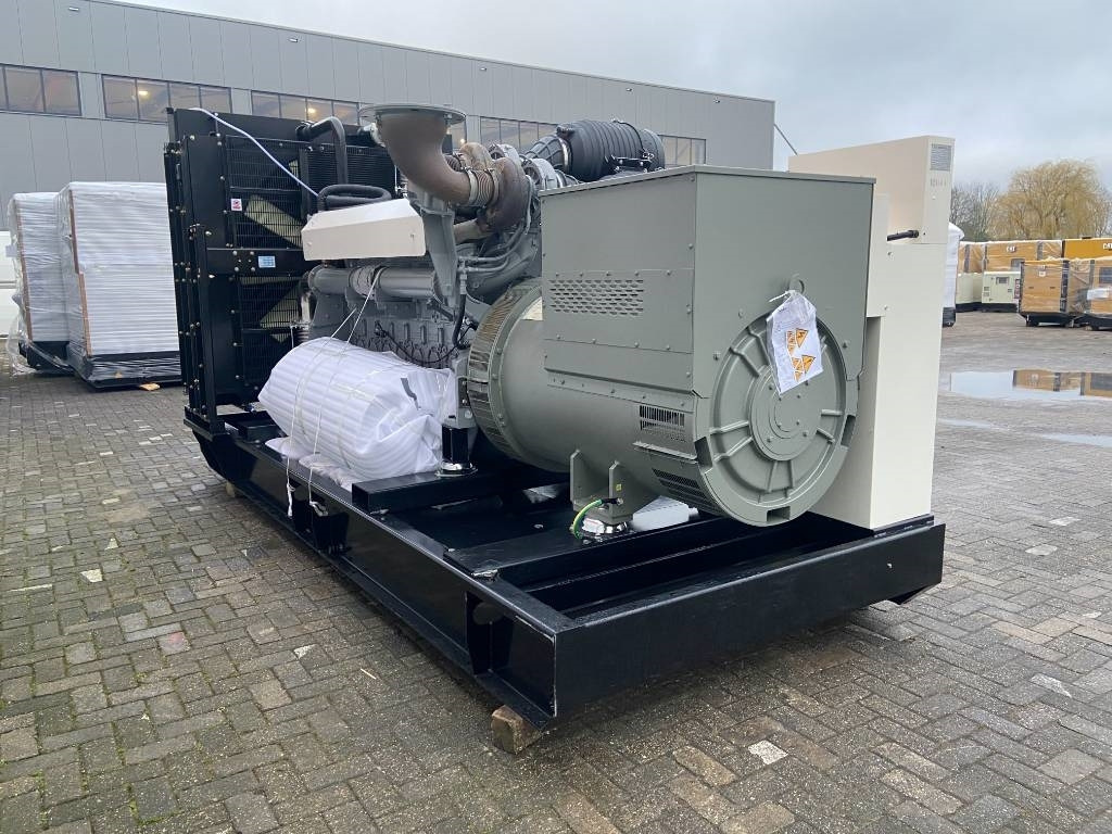 Perkins 4008TAG3 - 1250 kVA Open Genset - DPX-19821-O - Groupe électrogène: photos 2 Perkins 4008TAG3 - 1250 kVA Open Genset - DPX-19821-O - Groupe électrogène: photos 2