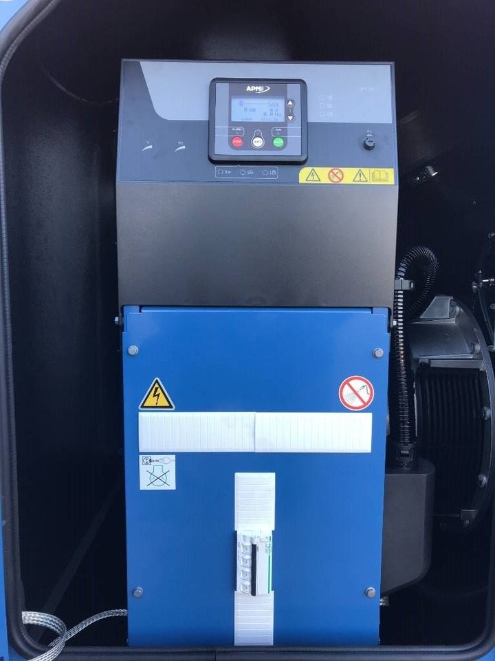 Sdmo K33 - 33 kVA Generator - DPX-17004 - Groupe électrogène: photos 5 Sdmo K33 - 33 kVA Generator - DPX-17004 - Groupe électrogène: photos 5