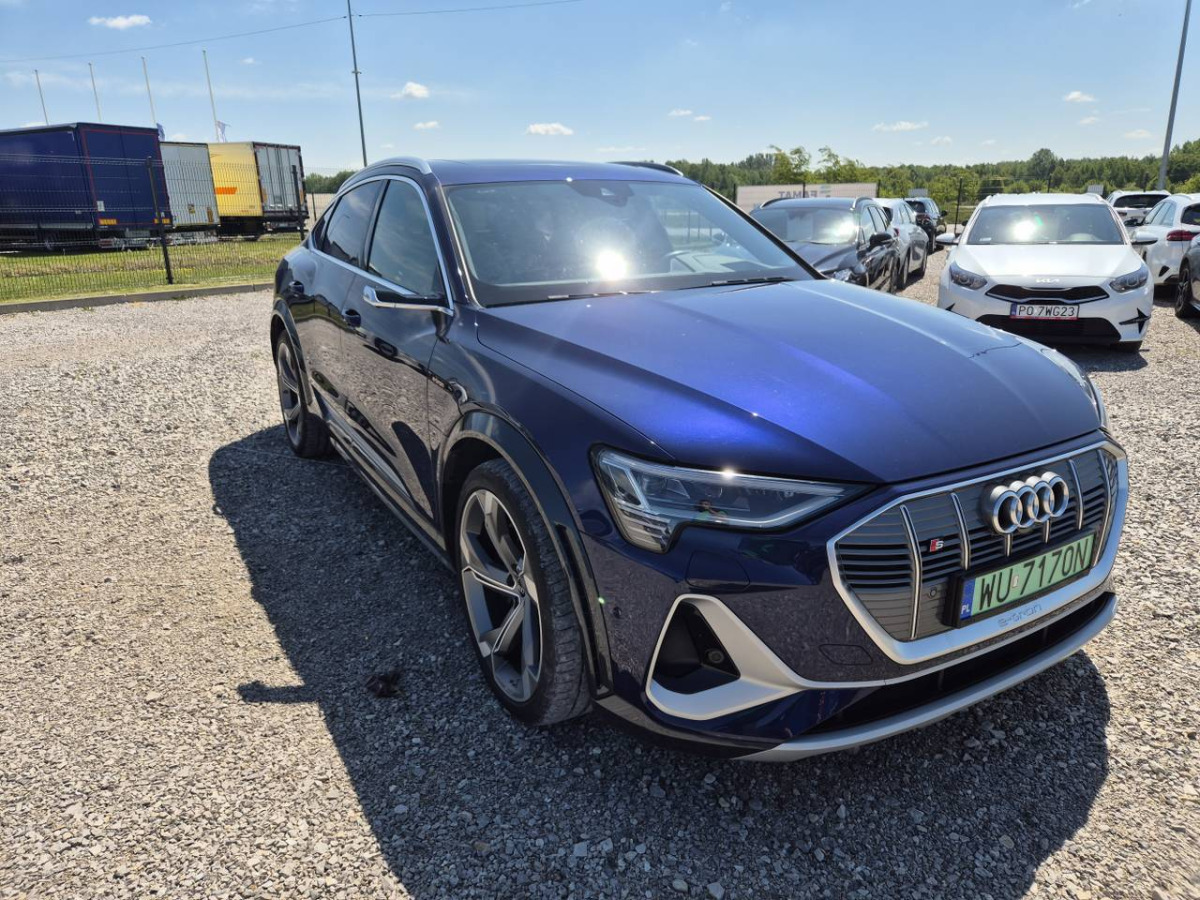 AUDI E-TRON S SPORTBACK SUV - SUV: photos 1 AUDI E-TRON S SPORTBACK SUV - SUV: photos 1