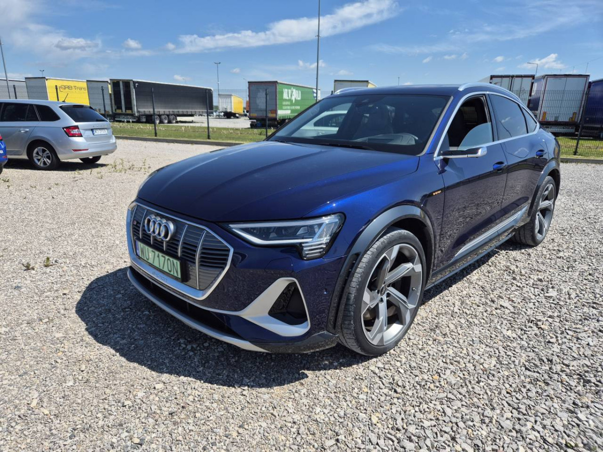 AUDI E-TRON S SPORTBACK SUV - SUV: photos 3 AUDI E-TRON S SPORTBACK SUV - SUV: photos 3