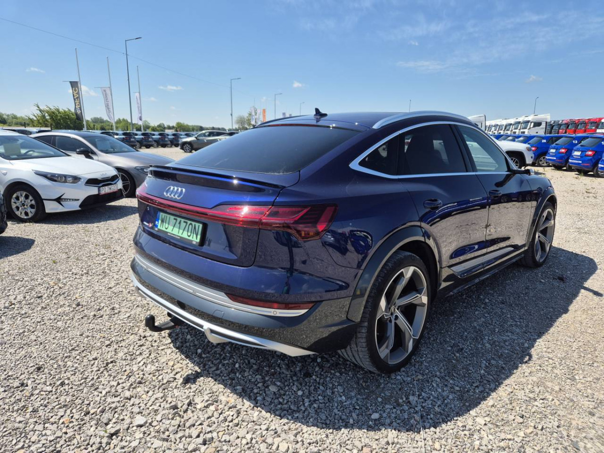 AUDI E-TRON S SPORTBACK SUV - SUV: photos 4 AUDI E-TRON S SPORTBACK SUV - SUV: photos 4