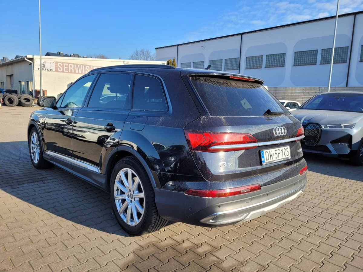 AUDI Q7 SUV - SUV: photos 4 AUDI Q7 SUV - SUV: photos 4