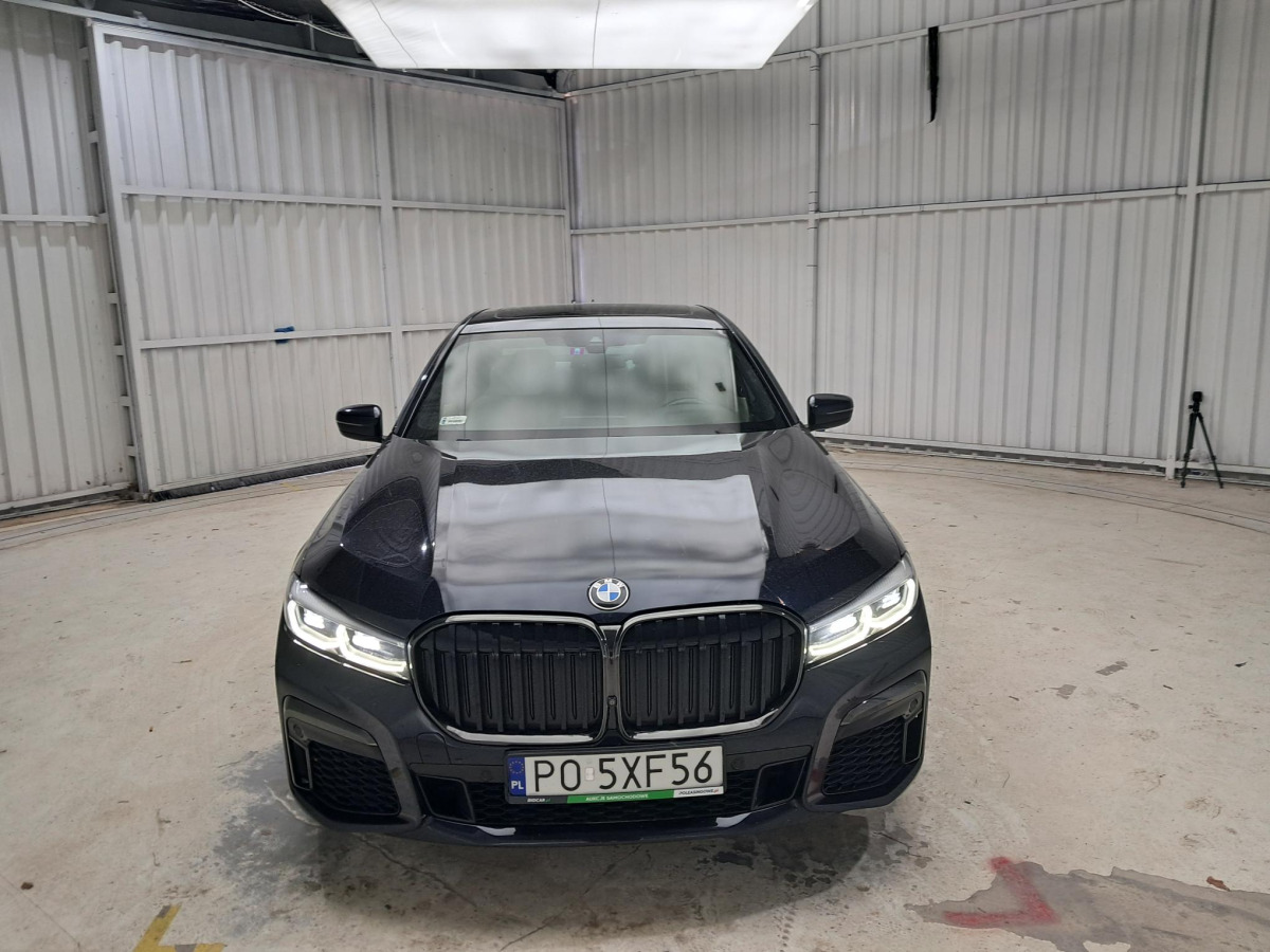 BMW 730D XDRIVE SEDAN - Voiture: photos 2 BMW 730D XDRIVE SEDAN - Voiture: photos 2