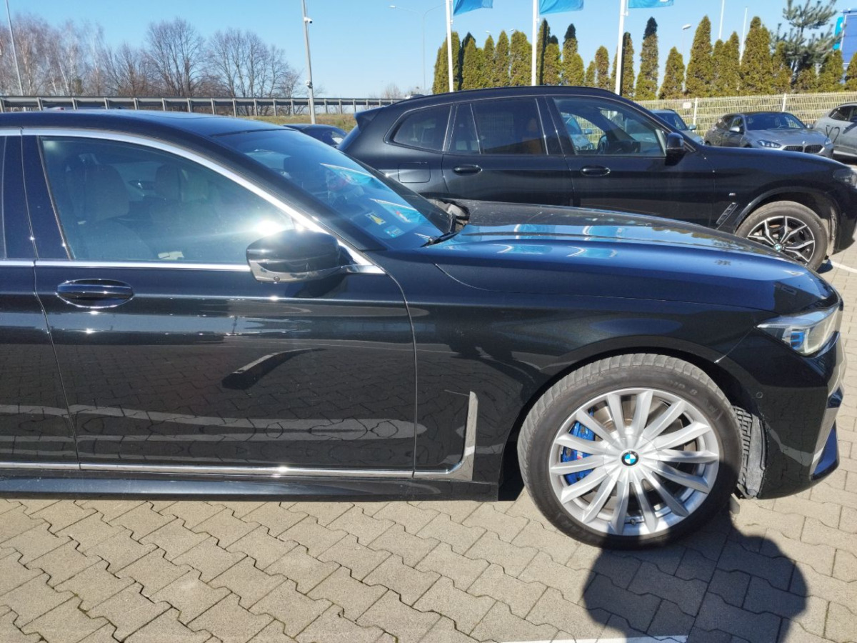 BMW 750I XDRIVE SEDAN - Berline: photos 3 BMW 750I XDRIVE SEDAN - Berline: photos 3