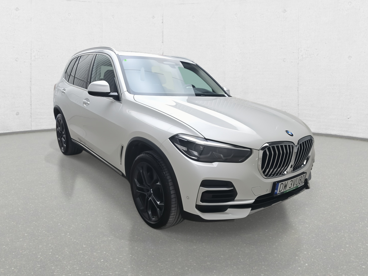 BMW X5 XDRIVE30D SUV - SUV: photos 1 BMW X5 XDRIVE30D SUV - SUV: photos 1