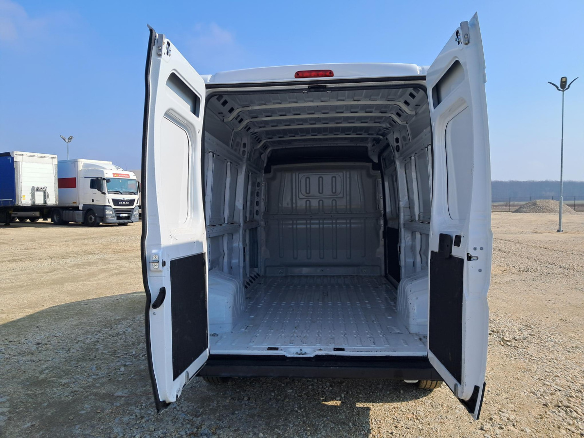 Fourgon utilitaire FIAT DUCATO FURGON BLASZAK: photos 9