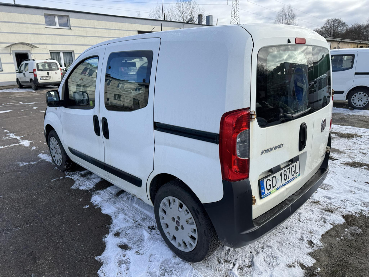 FIAT FIORINO MINIVAN - Voiture: photos 4 FIAT FIORINO MINIVAN - Voiture: photos 4