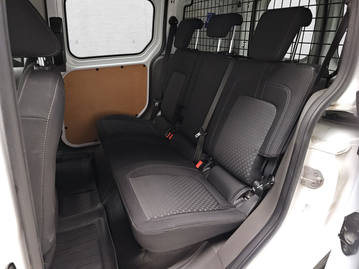 Voiture FORD TRANSIT CONNECT MINIVAN: photos 13