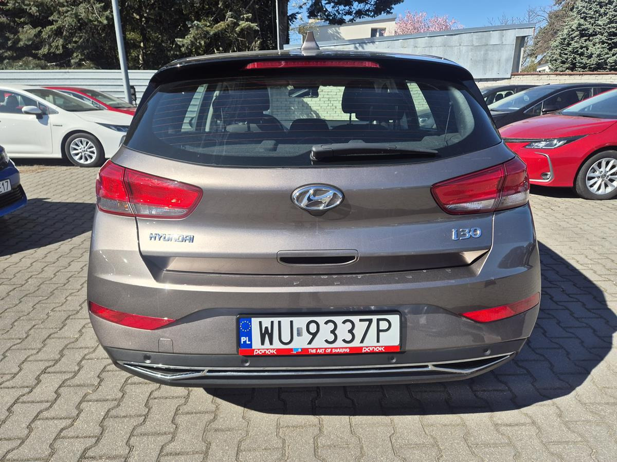 HYUNDAI I30 HATCHBACK - Voiture à hayon: photos 5 HYUNDAI I30 HATCHBACK - Voiture à hayon: photos 5
