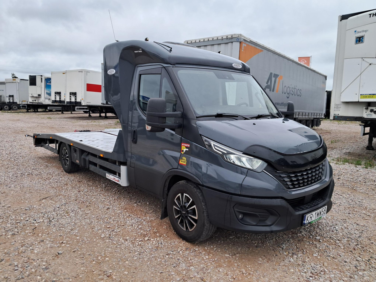 IVECO 35S18 AUTOLAWETA - Remorqueuse: photos 1 IVECO 35S18 AUTOLAWETA - Remorqueuse: photos 1