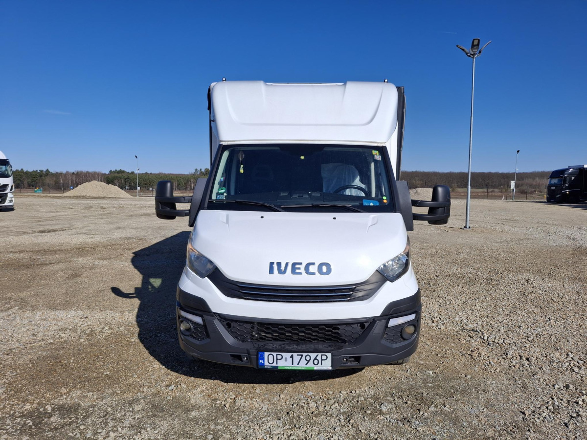 IVECO 35S18 PLANDEKA - Utilitaire rideaux coulissants (PLSC): photos 3 IVECO 35S18 PLANDEKA - Utilitaire rideaux coulissants (PLSC): photos 3
