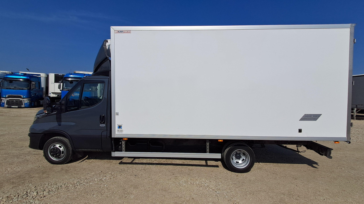 IVECO DAILY 50C18 CHŁODNIA Z AGREGATEM - Camion frigorifique: photos 4 IVECO DAILY 50C18 CHŁODNIA Z AGREGATEM - Camion frigorifique: photos 4