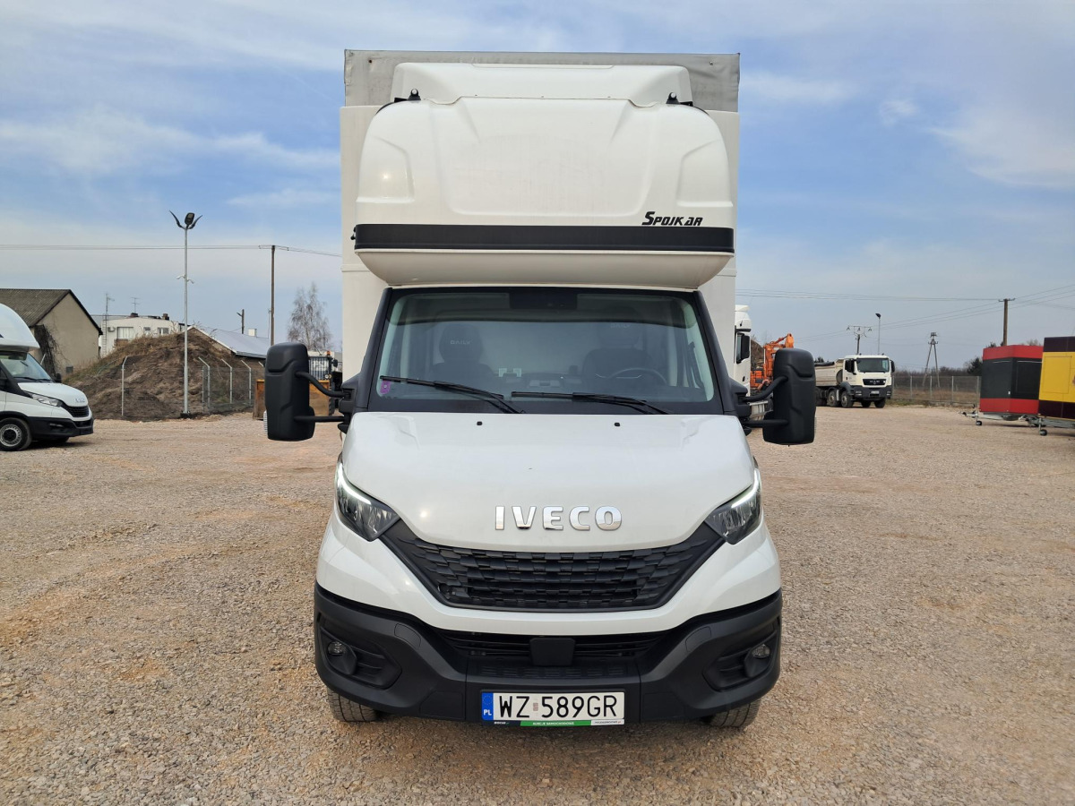 IVECO DAILY KONTENER Z WINDĄ - Fourgon grand volume: photos 3 IVECO DAILY KONTENER Z WINDĄ - Fourgon grand volume: photos 3