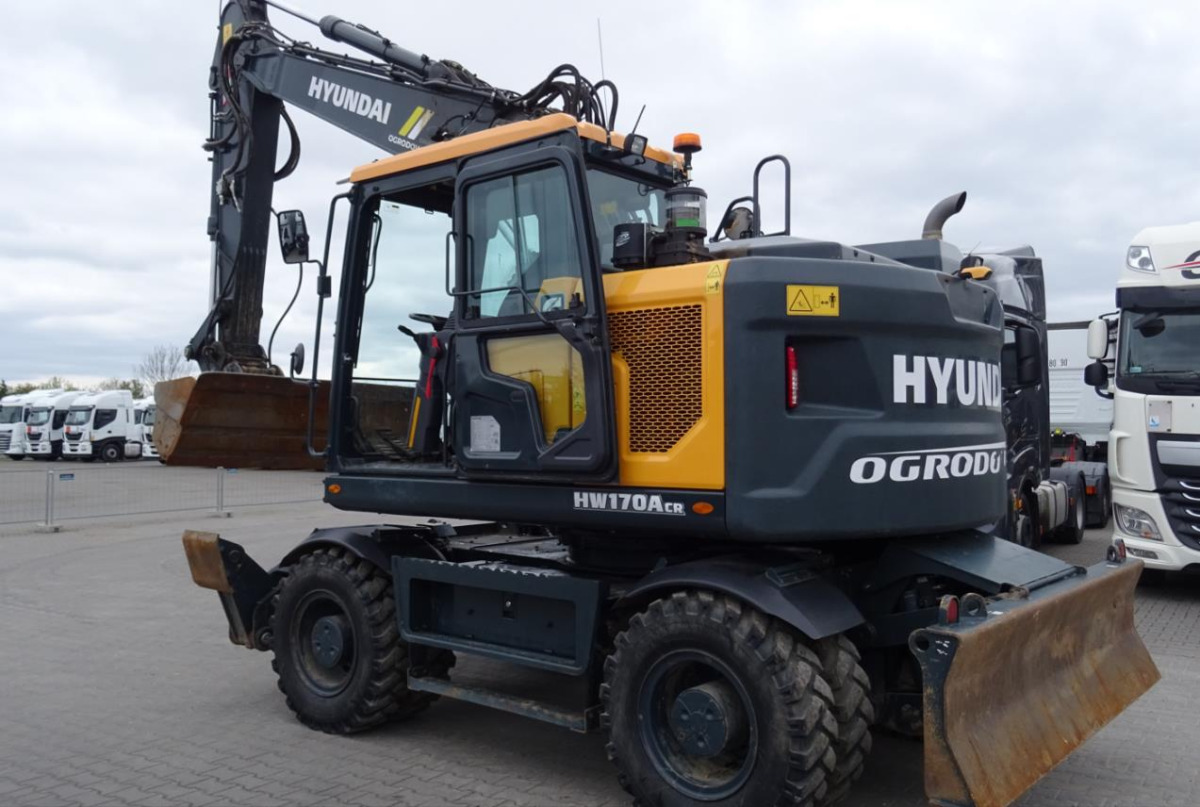 Koparka kołowa Hyundai HW170 ACR 2022 - 2005h - klimatyzacja - CE - Pelle sur pneus: photos 3 Koparka kołowa Hyundai HW170 ACR 2022 - 2005h - klimatyzacja - CE - Pelle sur pneus: photos 3