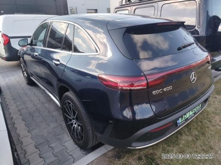 MERCEDES BENZ EQC 400 SUV - SUV: photos 3 MERCEDES BENZ EQC 400 SUV - SUV: photos 3