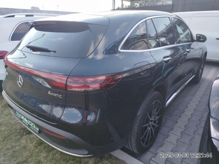 MERCEDES BENZ EQC 400 SUV - SUV: photos 4 MERCEDES BENZ EQC 400 SUV - SUV: photos 4
