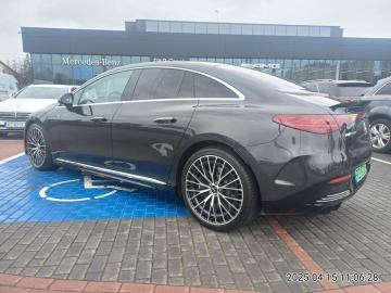 MERCEDES BENZ EQE SEDAN - Berline: photos 4 MERCEDES BENZ EQE SEDAN - Berline: photos 4