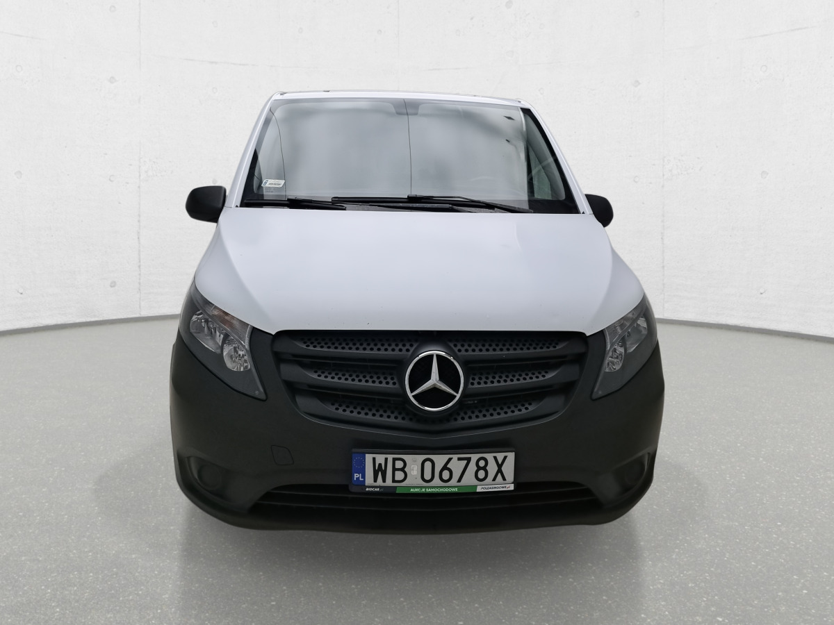 MERCEDES BENZ VITO TOURER VAN - Voiture: photos 3 MERCEDES BENZ VITO TOURER VAN - Voiture: photos 3
