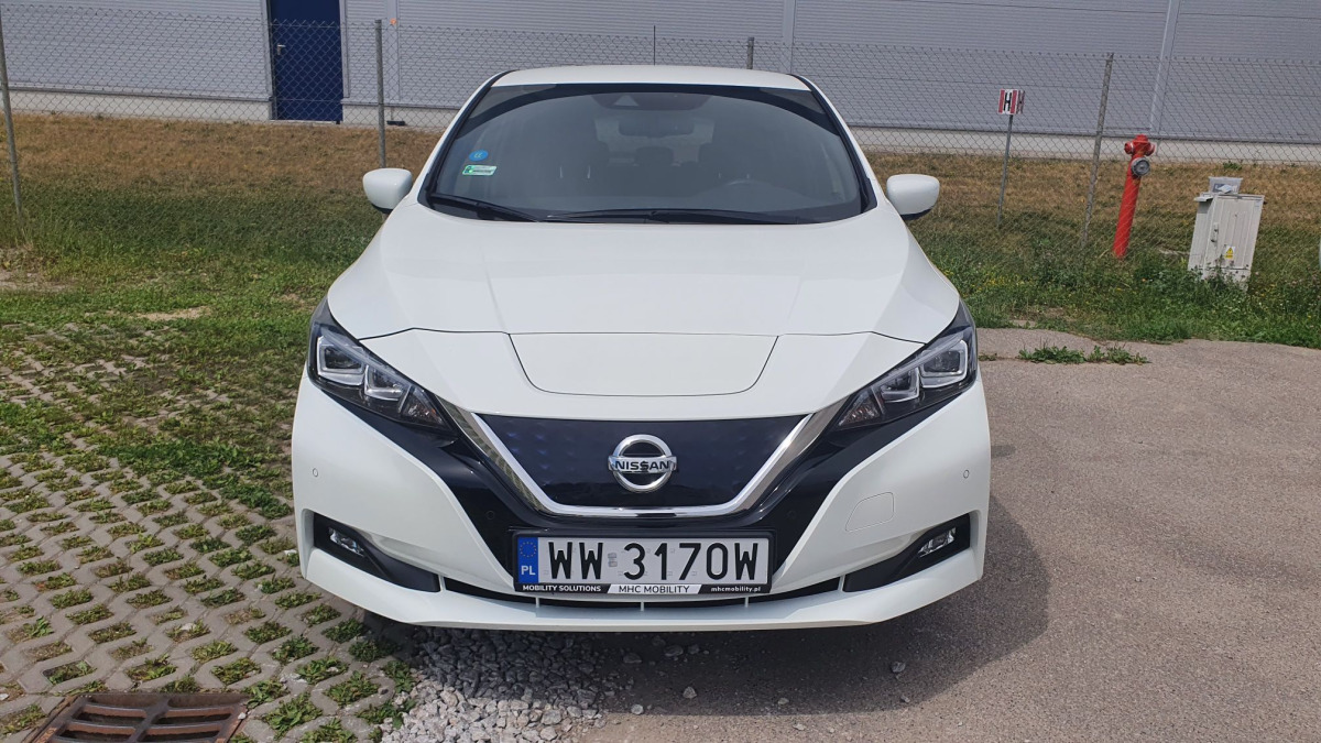 NISSAN LEAF HATCHBACK - Voiture à hayon: photos 2 NISSAN LEAF HATCHBACK - Voiture à hayon: photos 2