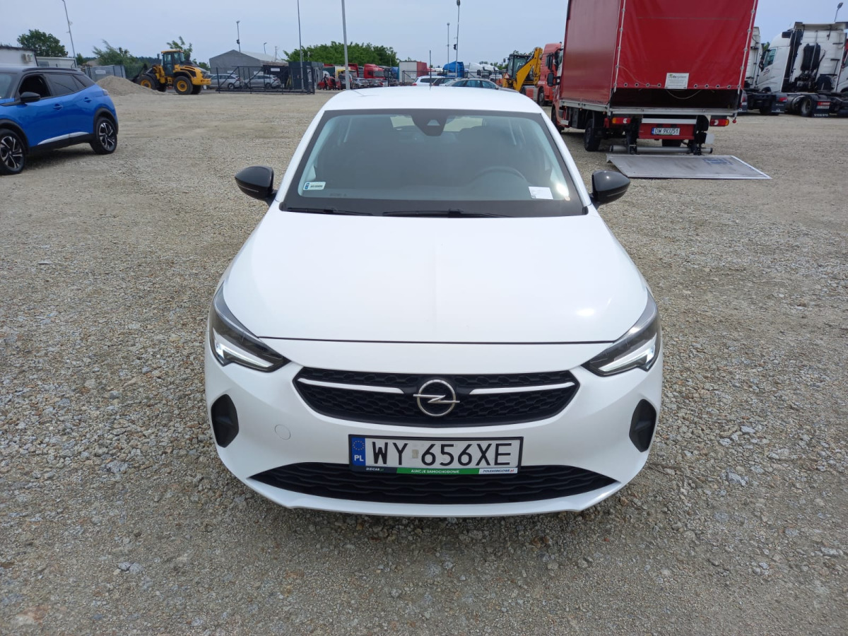 OPEL CORSA HATCHBACK - Voiture à hayon: photos 2 OPEL CORSA HATCHBACK - Voiture à hayon: photos 2