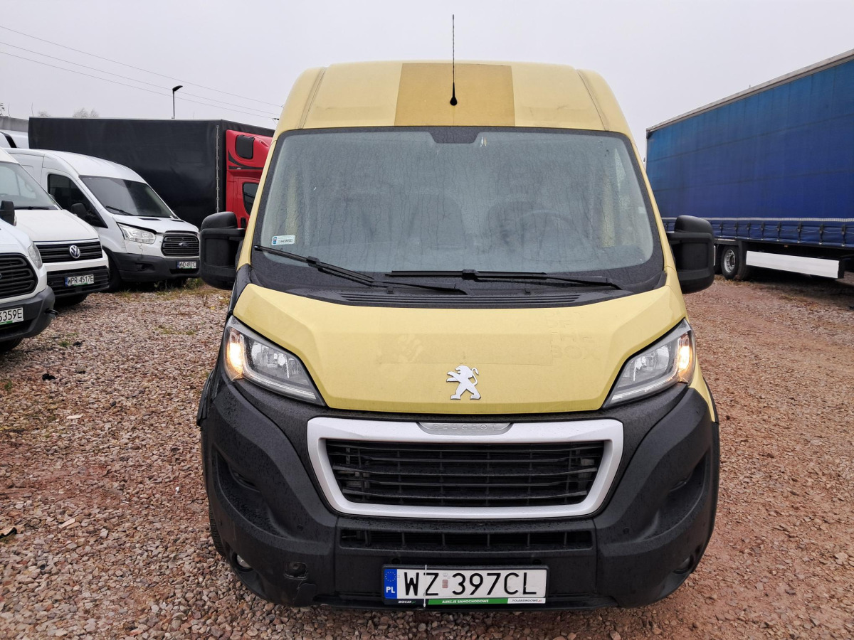 PEUGEOT BOXER FURGON BLASZAK - Fourgon utilitaire: photos 3 PEUGEOT BOXER FURGON BLASZAK - Fourgon utilitaire: photos 3