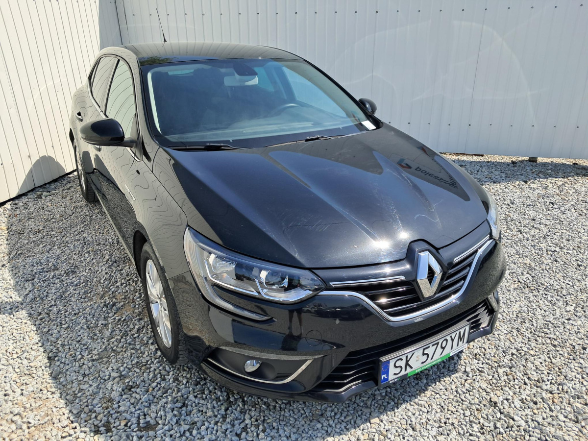 RENAULT MEGANE HATCHBACK - Voiture à hayon: photos 1 RENAULT MEGANE HATCHBACK - Voiture à hayon: photos 1