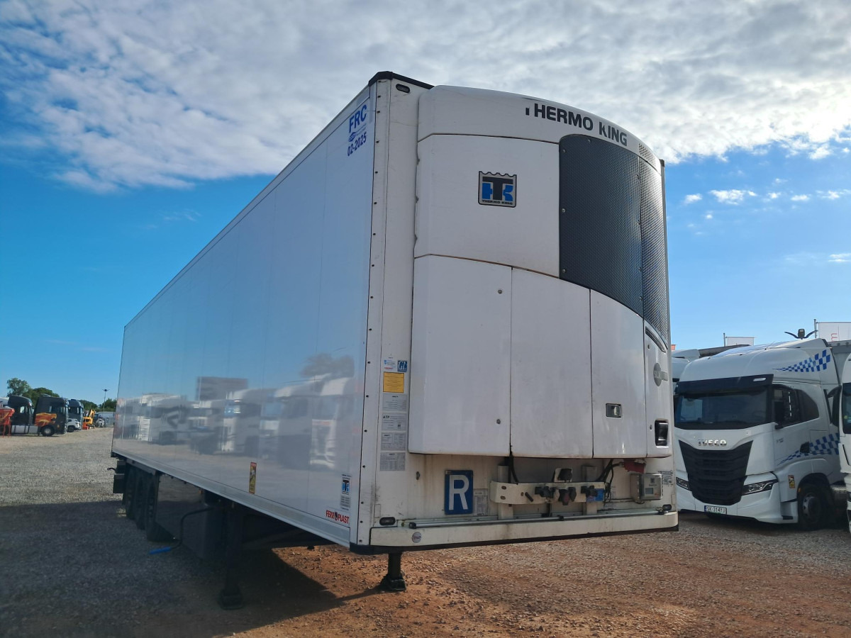 Remorque frigorifique SCHMITZ CARGOBULL CHŁODNIA: photos 1