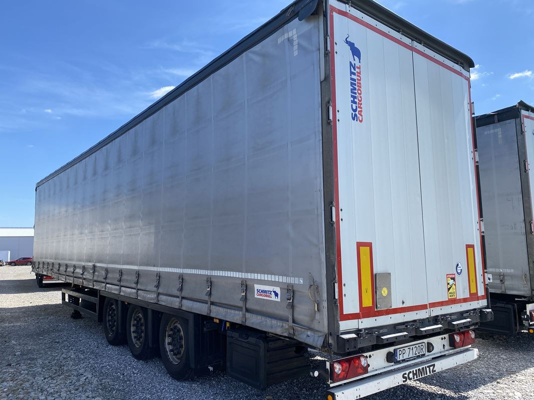SCHMITZ CARGOBULL SCB S3T FIRANA - Remorque rideaux coulissants: photos 3 SCHMITZ CARGOBULL SCB S3T FIRANA - Remorque rideaux coulissants: photos 3