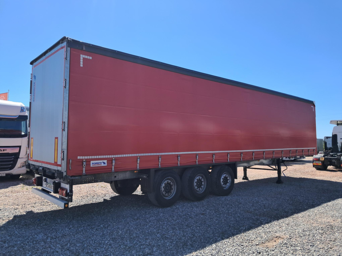 SCHMITZ CARGOBULL SCB S3T FIRANA - Remorque rideaux coulissants: photos 4 SCHMITZ CARGOBULL SCB S3T FIRANA - Remorque rideaux coulissants: photos 4