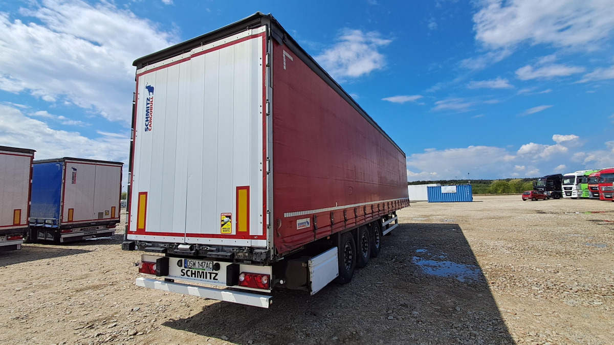 SCHMITZ CARGOBULL SCBS3T PLANDEKA/FIRANA - Remorque rideaux coulissants: photos 5 SCHMITZ CARGOBULL SCBS3T PLANDEKA/FIRANA - Remorque rideaux coulissants: photos 5