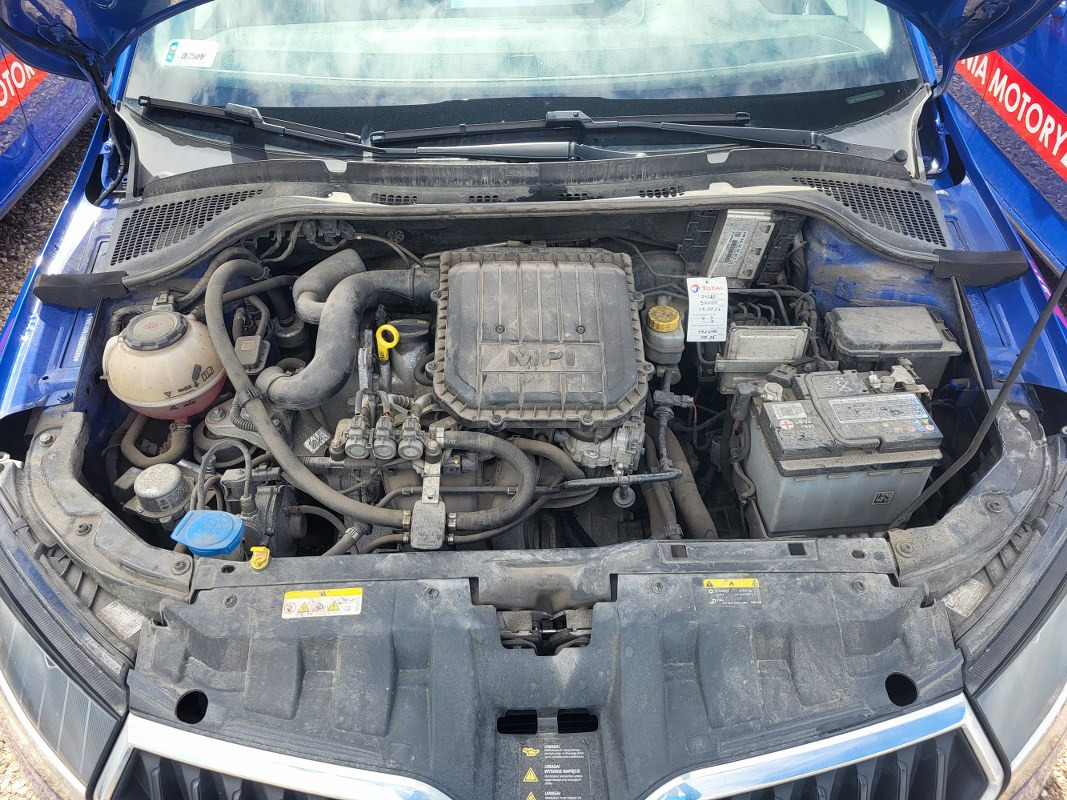 Voiture à hayon SKODA FABIA HATCHBACK: photos 7