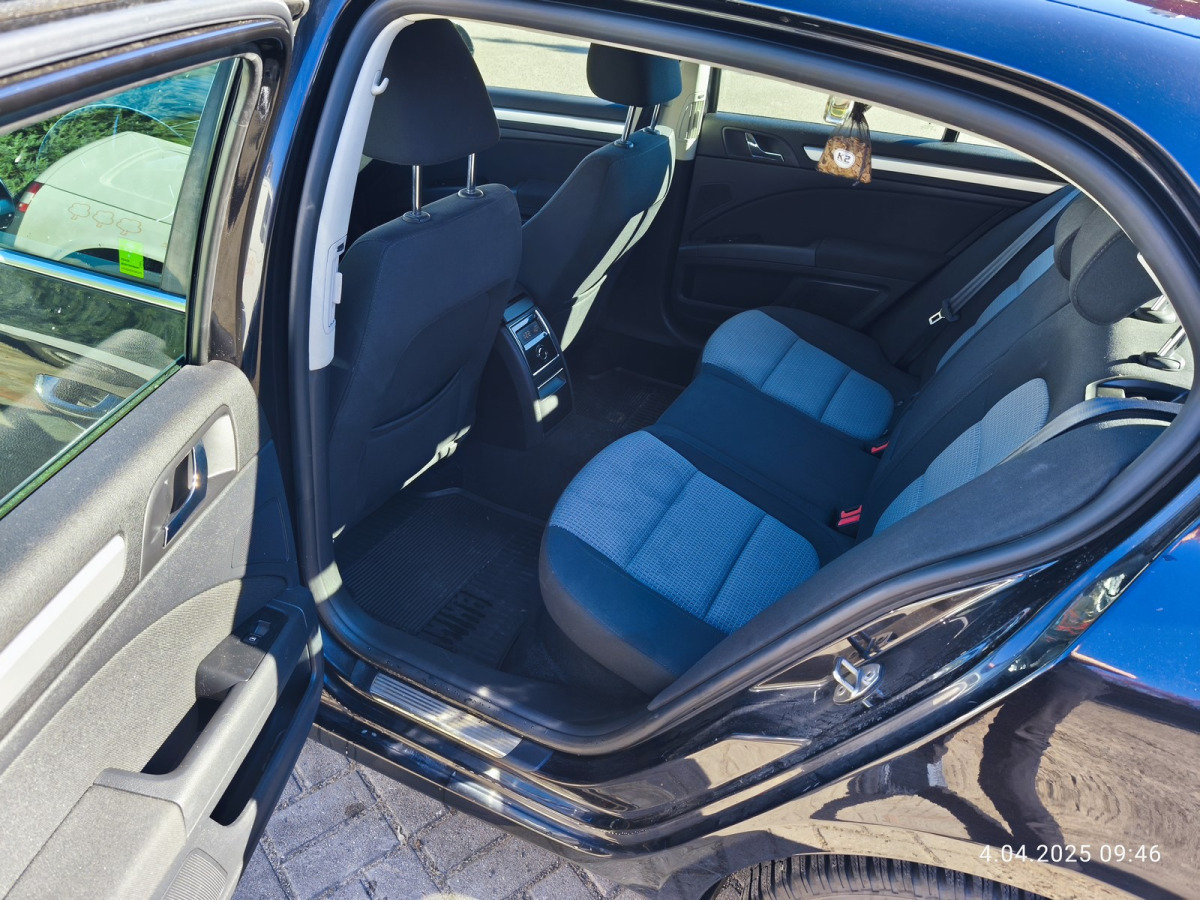 Berline SKODA SUPERB SEDAN: photos 8
