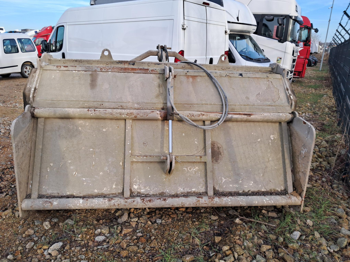 Stabilizator gruntu TOZAMET FG-650B – 2400 mm – 650 mm – wał 310 obr/min - Stabilisateur: photos 5 Stabilizator gruntu TOZAMET FG-650B – 2400 mm – 650 mm – wał 310 obr/min - Stabilisateur: photos 5