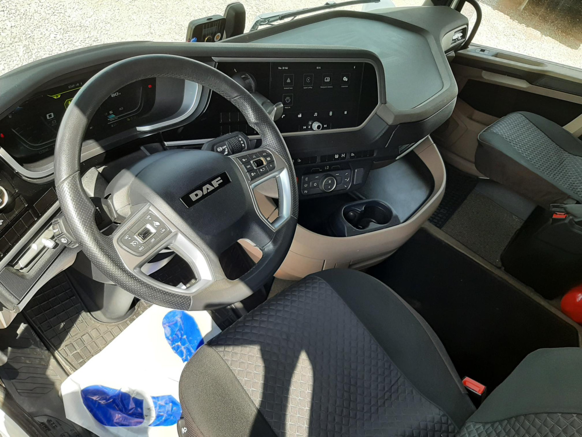 Tracteur routier DAF XG 480 FT CIĄGNIK SIODŁOWY: photos 8