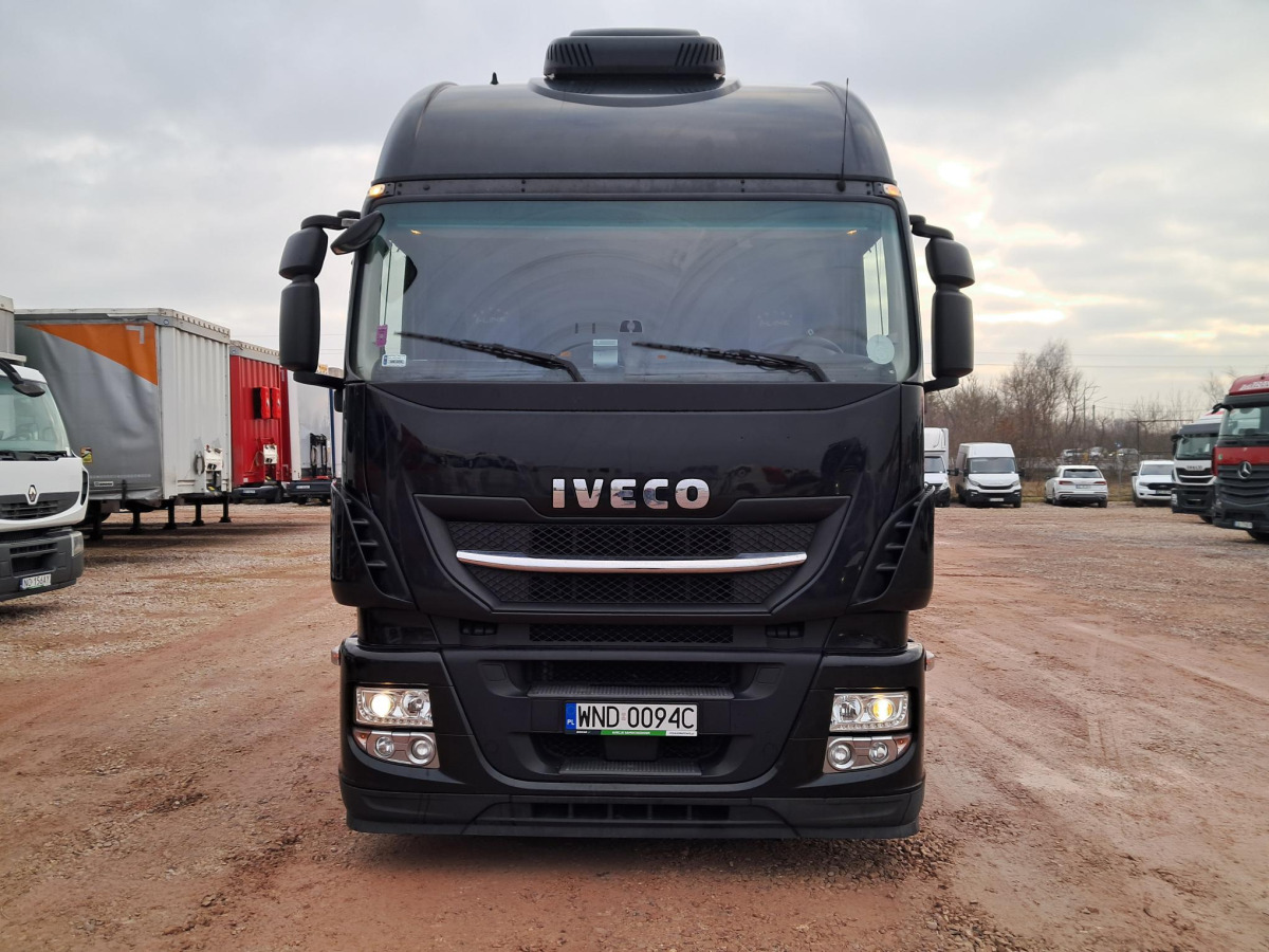 IVECO AS440T/ FP LT CIĄGNIK SIODŁOWY - Tracteur routier: photos 3 IVECO AS440T/ FP LT CIĄGNIK SIODŁOWY - Tracteur routier: photos 3