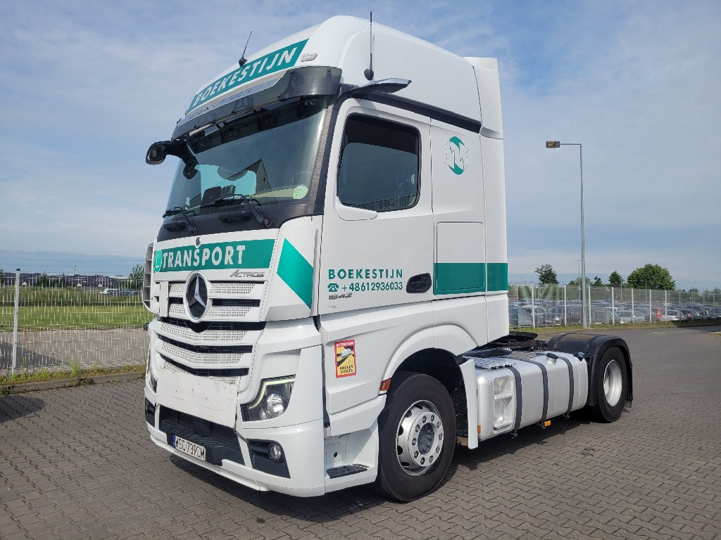 MERCEDES BENZ ACTROS CIĄGNIK SIODŁOWY - Tracteur routier: photos 2 MERCEDES BENZ ACTROS CIĄGNIK SIODŁOWY - Tracteur routier: photos 2