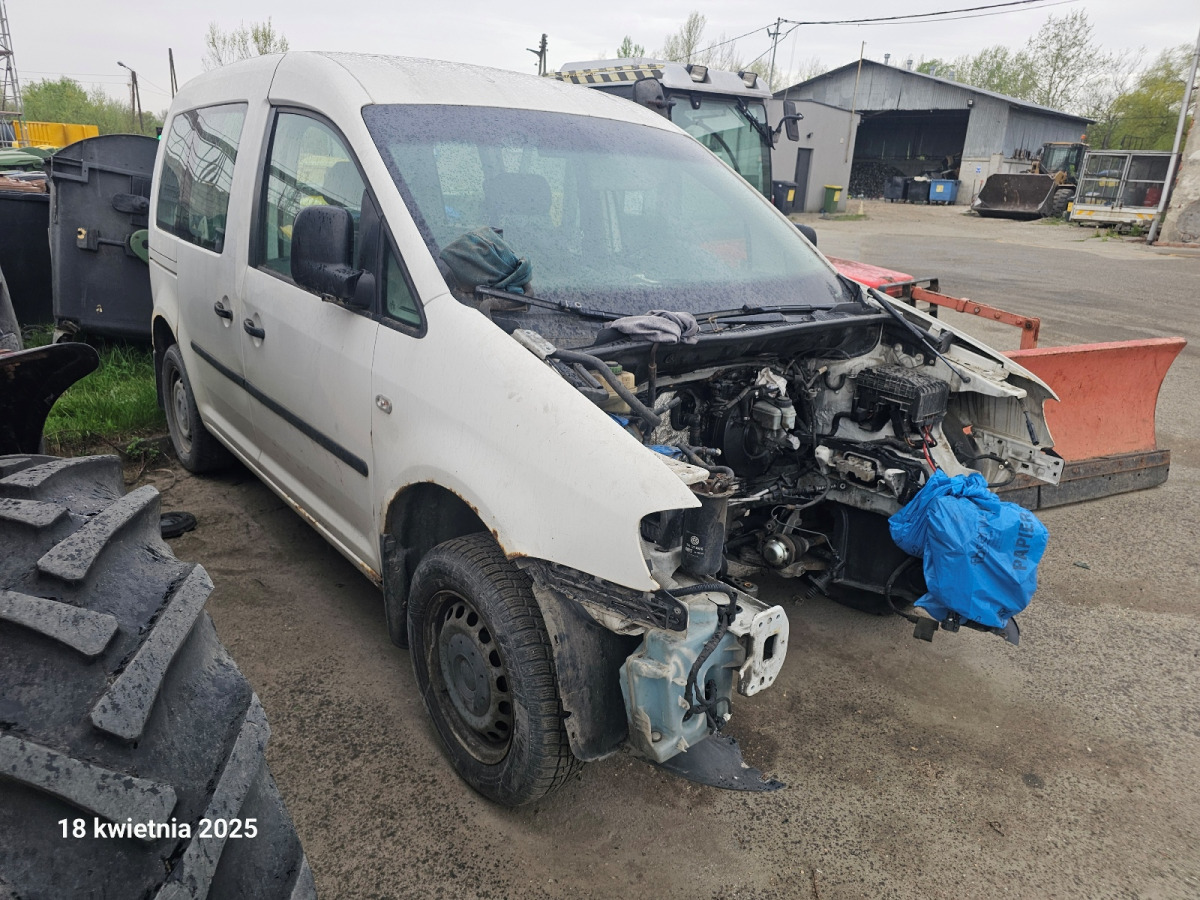 VOLKSWAGEN CADDY MINIVAN - Voiture: photos 1 VOLKSWAGEN CADDY MINIVAN - Voiture: photos 1