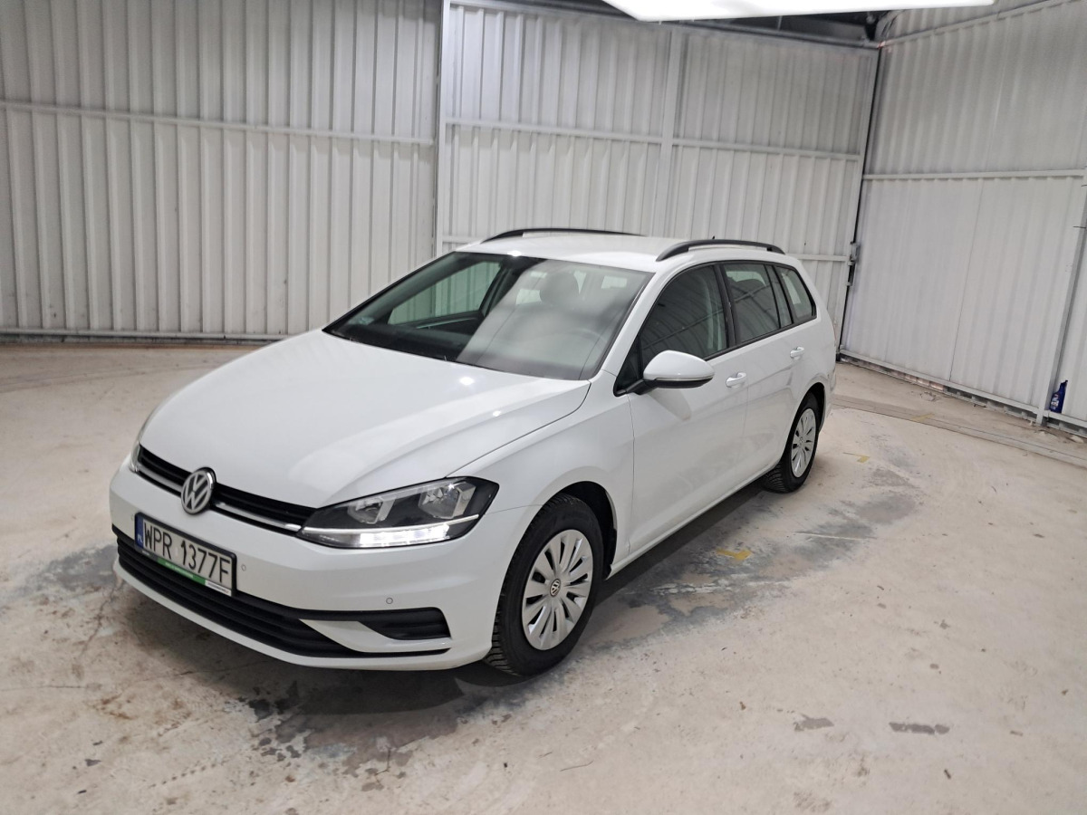 VOLKSWAGEN GOLF KOMBI - Voiture: photos 3 VOLKSWAGEN GOLF KOMBI - Voiture: photos 3