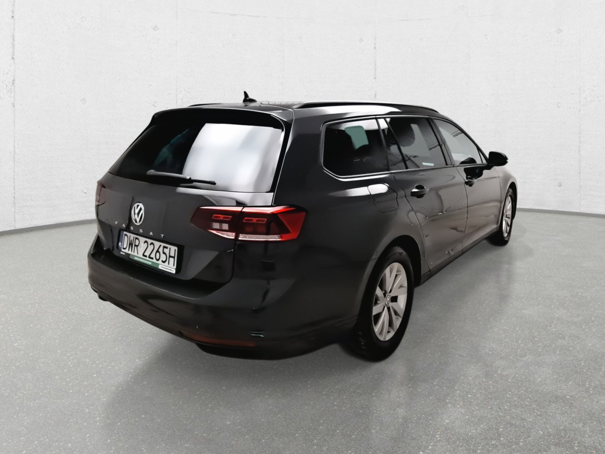 Voiture VOLKSWAGEN PASSAT KOMBI: photos 8